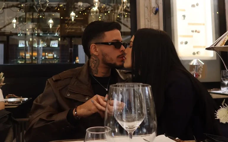 Felipe Amorim aproveita férias com roteiro romântico pela Europa ao lado de Duda Kropf