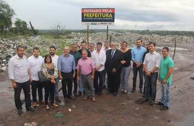 Marcha aborda fechamento dos lixões e destaca exemplo de municípios alagoanos