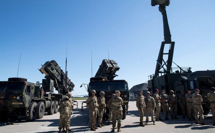 Agrupamento russo Tsentr melhora posições no front, Ucrânia perde mais de 525 militares, diz MD