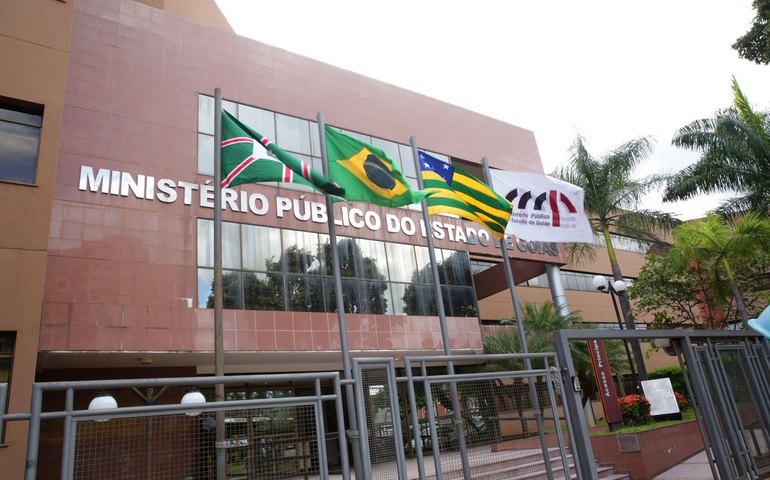 Ex-jogador de CRB, CSA e Palmeiras é condenado por envolvimento em esquema de manipulação de resultados