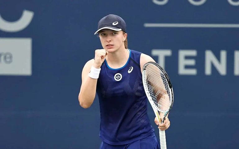 Swiatek vai às quartas em San Diego e Rafael Matos dá adeus nas duplas em Gijón