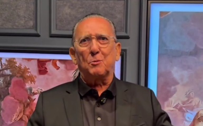 Galvão Bueno estreia na NSports narrando amistoso entre lendas do tetra