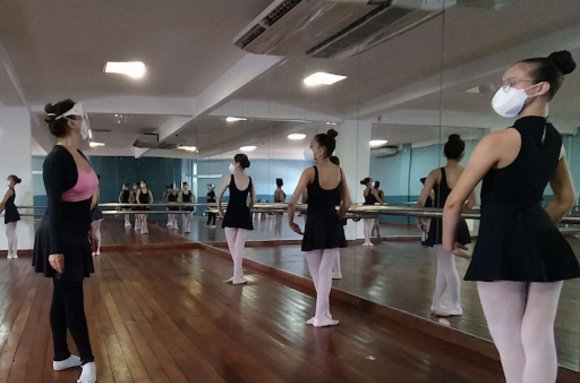 Diteal e Emília Clark abrem seleção para o projeto Ballet a Serviço da Educação