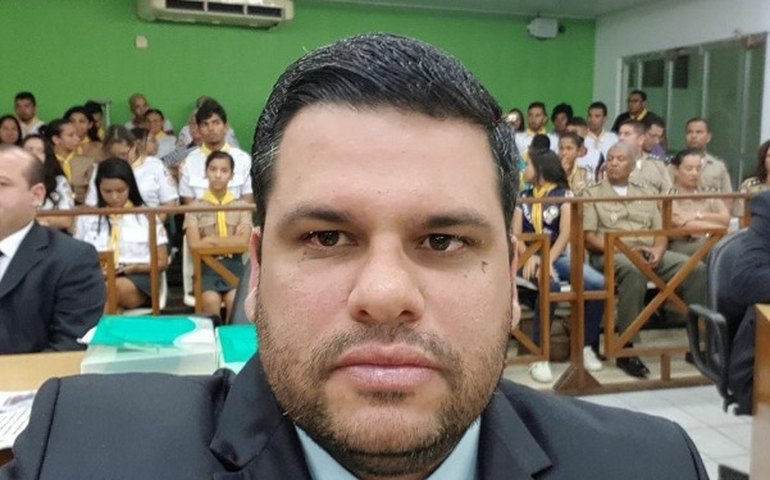 Justiça reconhece que Thiago ML é presidente da Câmara de Arapiraca