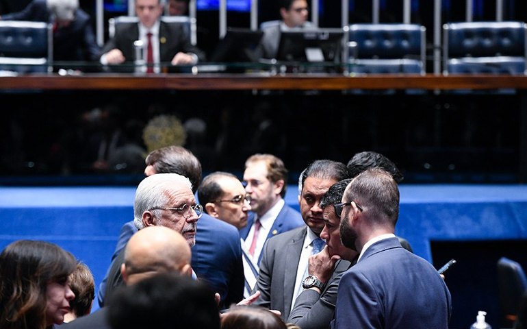 Plenário deve votar indicações de autoridades nesta quarta-feira