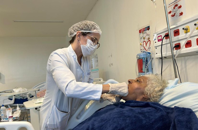 Atuação de cirurgiões dentistas em hospitais evita infecção em pacientes e reduz tempo de internação