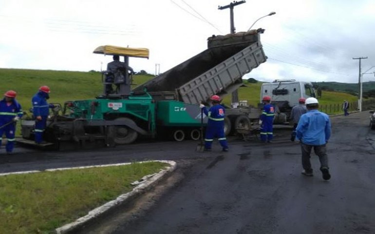 Governo de Alagoas inicia serviços de recuperação asfáltica em Belém