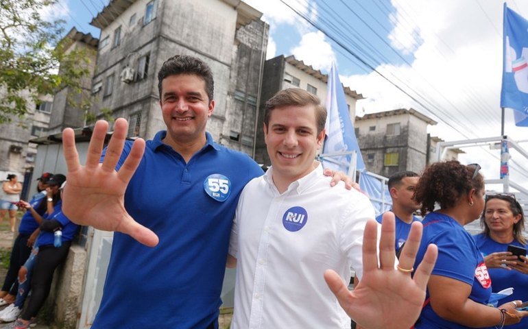 Rui e Arthur percorrem 5 municípios e 10 bairros de Maceió neste fim de semana