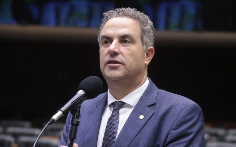 Comissão aprova proposta que cria programa de emprego para mulheres vítimas de violência