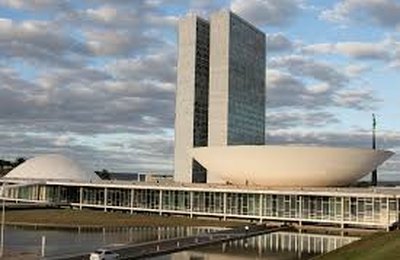 Sete governadores já decretaram estado de calamidade financeira