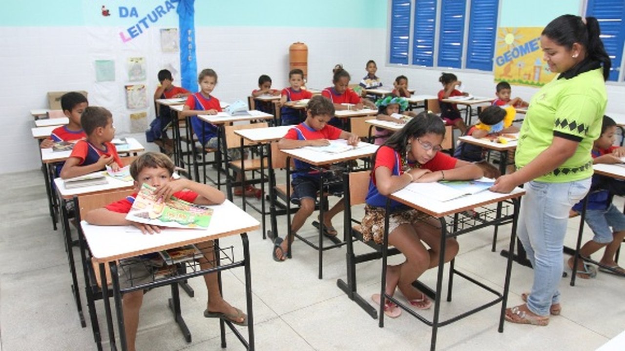 Comunidade Xucuru-Kariri recebe escola com completa infraestrutura
