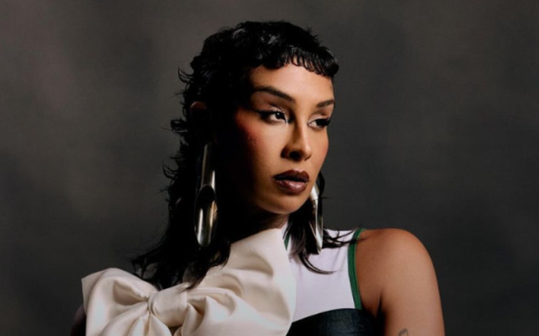 Linn da Quebrada reaparece após nova internação e fala sobre expectativa com filme 'Vitória'