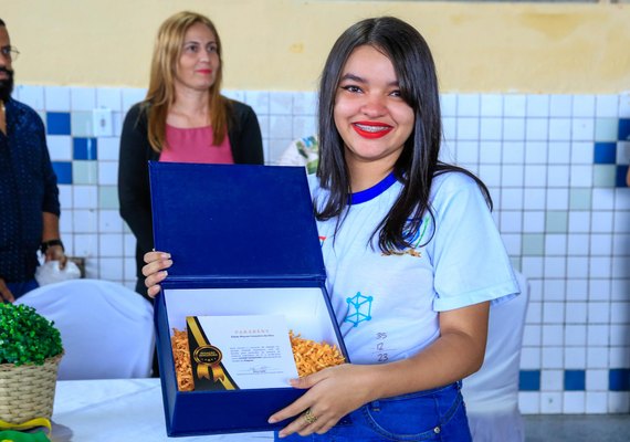 Estudante de escola em Messias representará Alagoas no Senado Federal