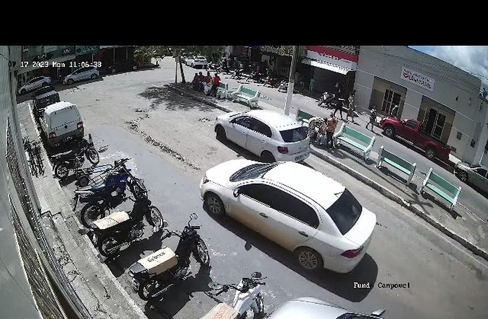 Sem CNH, vereador de Dores pode responder por três crimes após atropelar idosa.jpg