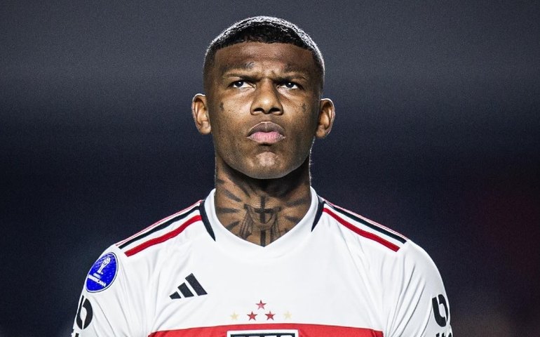 Arboleda desabafa e provoca críticos após vitória do São Paulo sobre Palmeiras