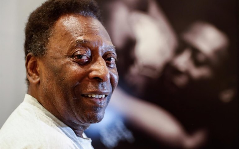 Pelé apresenta piora de quadro clínico e vai passar Natal internado