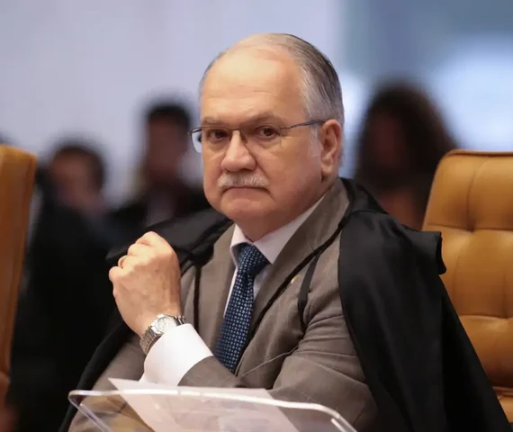 Fachin defende atuação do STF no caso Master após críticas à condução de Toffoli