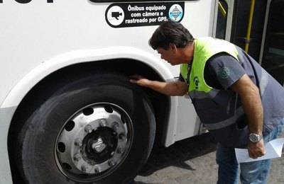 Acessibilidade em ônibus é alvo de vistoria em terminais