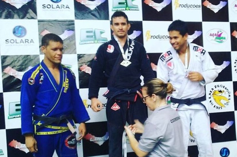 Arapiraquenses vencem 1ª Etapa do Circuito Alagoano de Jiu-jítsu em Maceió