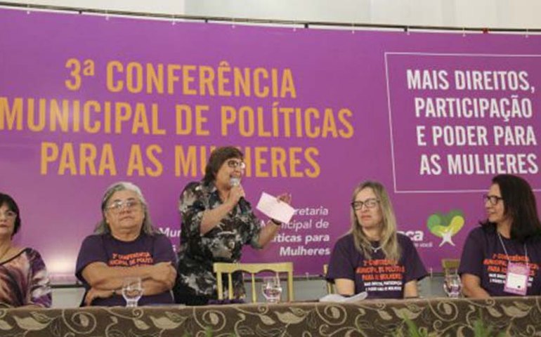 Arapiraca: Célia defende união de homens e mulheres para avanço social