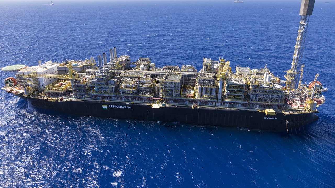 Campo de Búzios, da Petrobras, bate recordes de exportação de gás