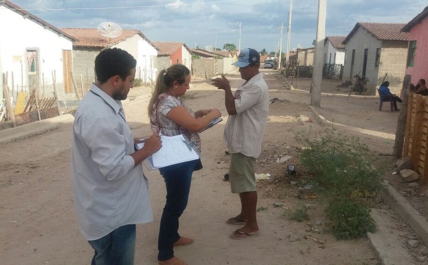 Prefeitura de Delmiro Gouveia auxila Governo do Estado na regularização dos moradores das 369 casas