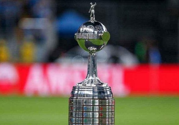Palmeiras e Flamengo têm jogos duros quatro dias antes da final da Libertadores