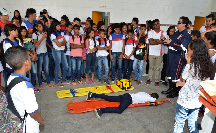 Sesau reforça importância de adesão dos municípios ao Programa Saúde na Escola