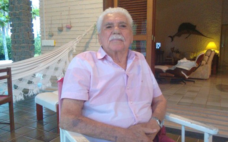 Falece em Maceió o advogado José Moura Rocha