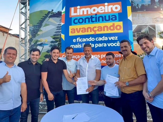 Prefeitura de Limoeiro de Anadia realiza caravana de inaugurações com entrega de rodovia e anúncio de novas obras