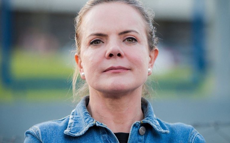 IOF: Gleisi ameaça Congresso com bloqueio de quase R$ 10 bilhões em emendas