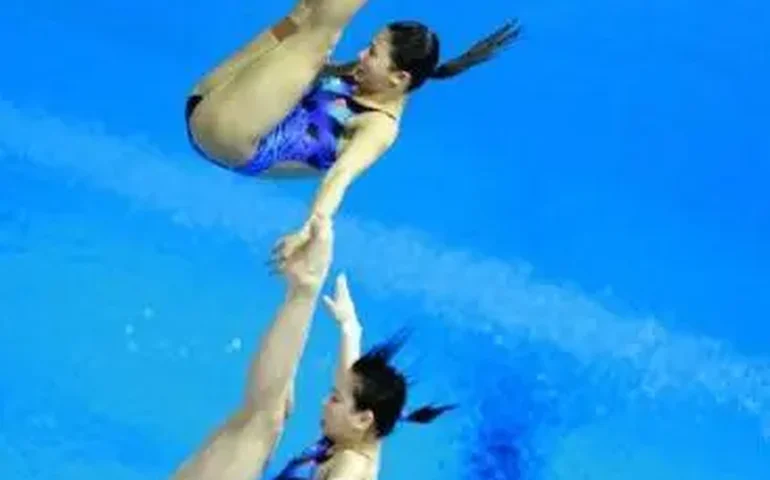 Brasileiros caem na preliminar e chineses dominam trampolim no Mundial