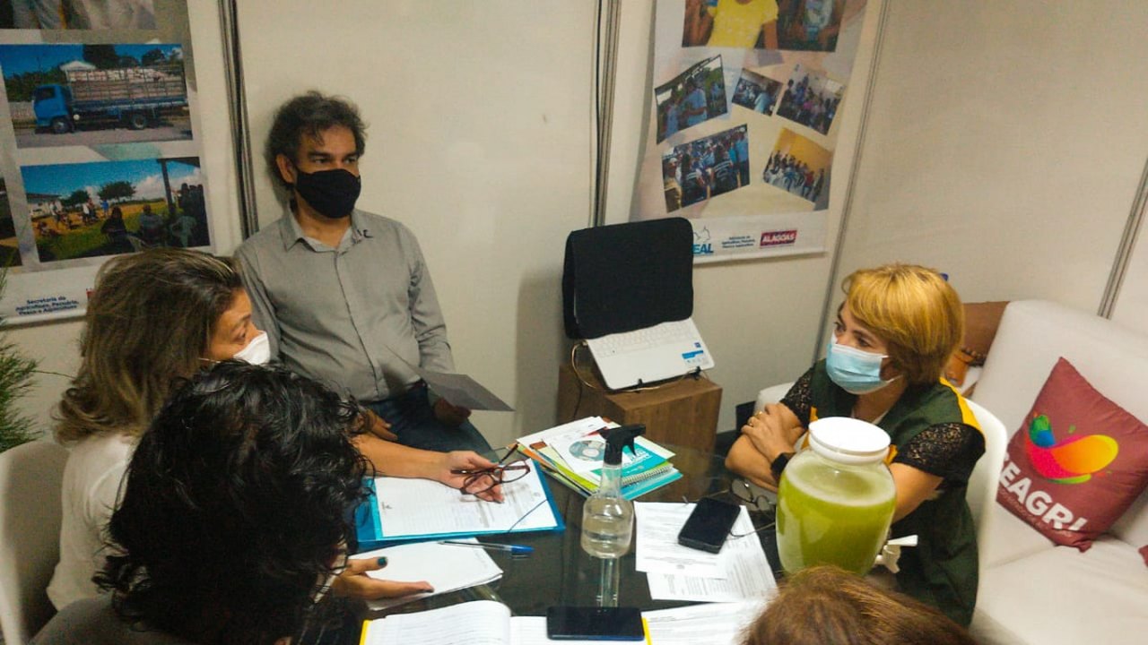 Expoagro: Parceria entre Seagri, Sesau e Ufal almeja a retomada o projeto dos Arranjos Produtivos Locais de Plantas medicinais e Fitoterápicos