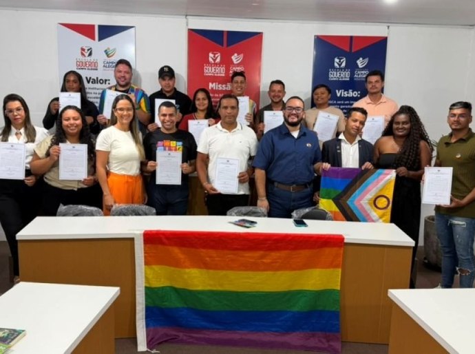 Prefeitura de Campo Alegre empossou os membros do Conselho Municipal de Direito de Políticas Públicas LGBTQIAPN+