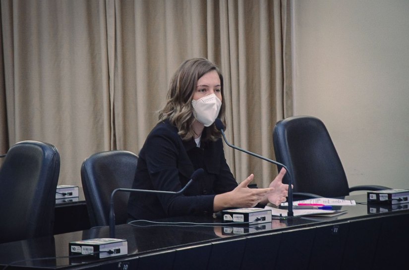 PL da deputada Cibele Moura é sancionado e condomínios têm que denunciar violência contra a mulher