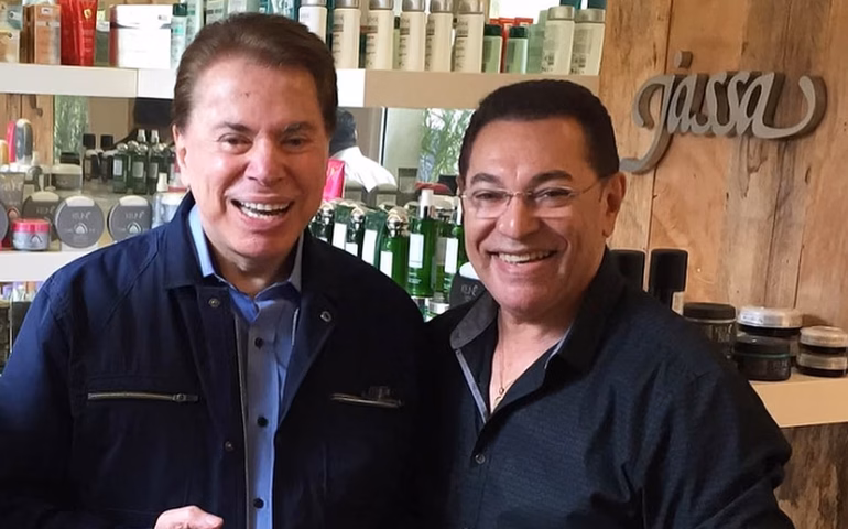 Cabeleireiro de Silvio Santos, Jassa compartilha fotos raras com o apresentador: 'Verdadeiro amigo'