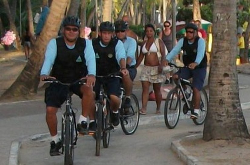 Prefeito Rui Palmeira participa da entrega de bicicletas à Guarda Municipal