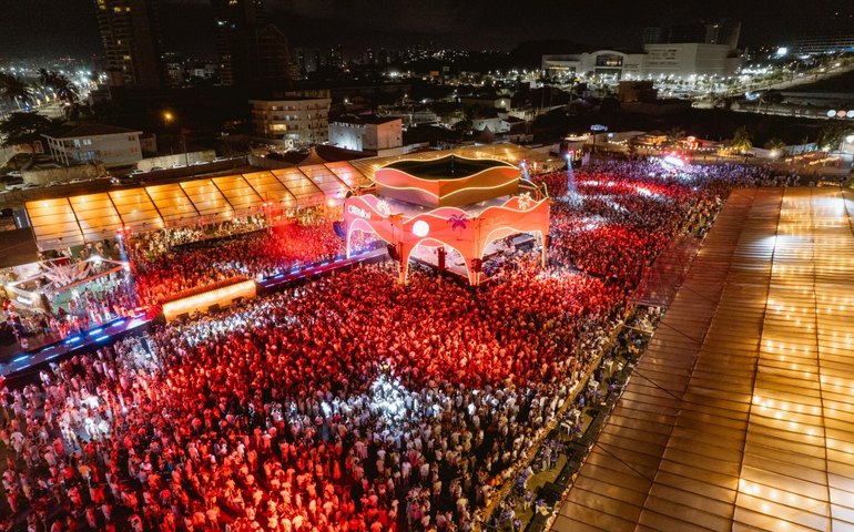 A cada R$ 1 investido nos Réveillons alagoanos, mais de R$ 128 retornam para o estado, diz Fundepes