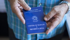 como-tirar-carteira-de-trabalho-scaled