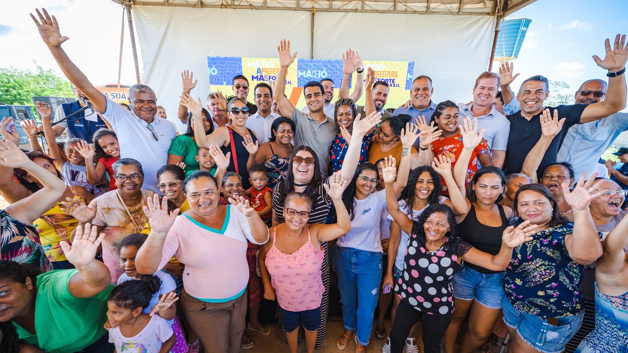 Prefeito JHC autoriza pavimentação da principal via  e mais 10 ruas no Alto do Cruzeiro, em Riacho Doce
