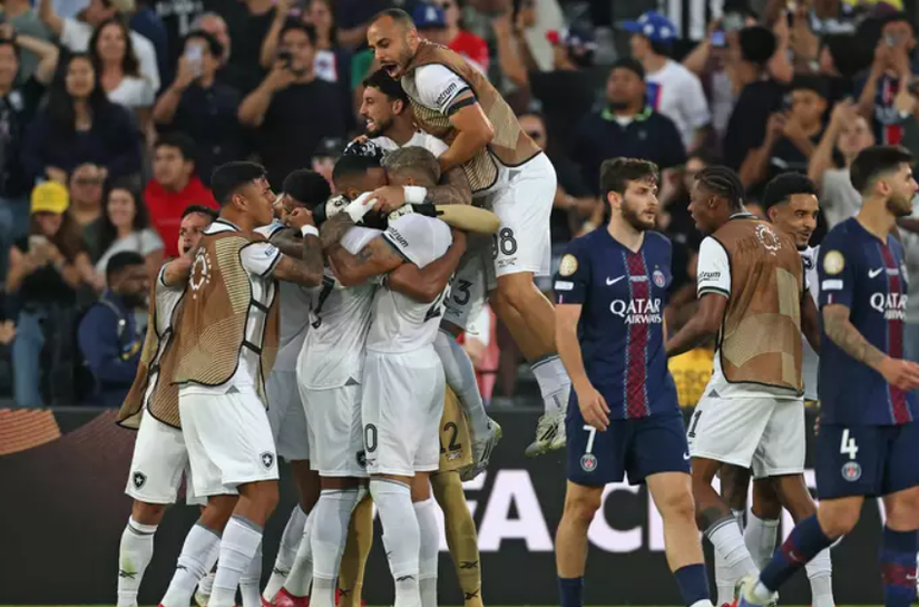 Botafogo faz história e vence o PSG no Mundial de Clubes