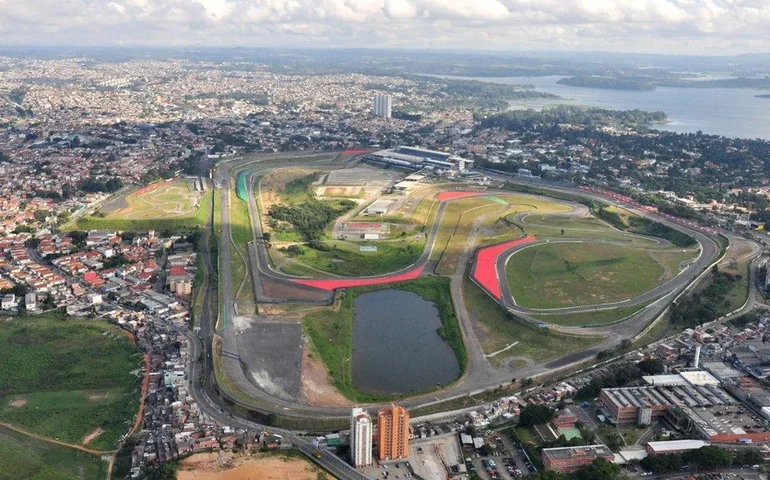 Empresário morto no Autódromo: polícia faz croquis do local e traça caminhos da vítima