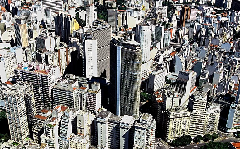 Na média, valor do condomínio em São Paulo se mantém estável neste ano