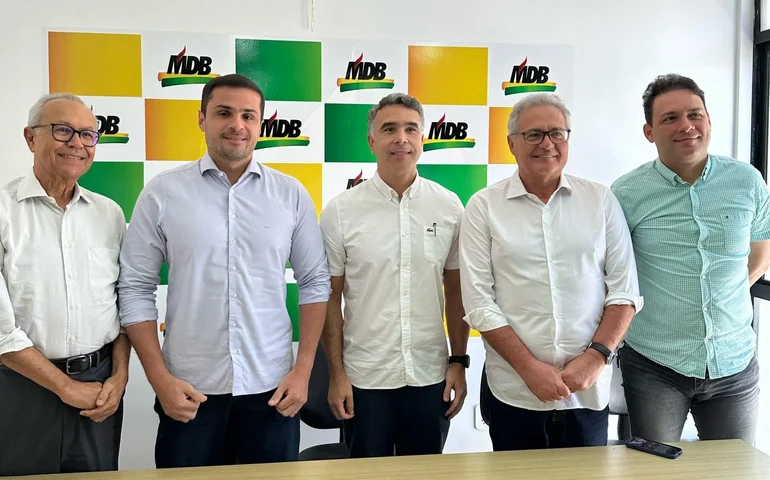 Brito assume presidência do MDB em Maceió para colocar “rédea” em filiados com foco no embate de 2024