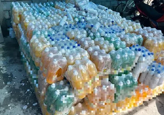 Vigilância Sanitária apreende mais de 5 mil litros de saneantes clandestinos no Canaã