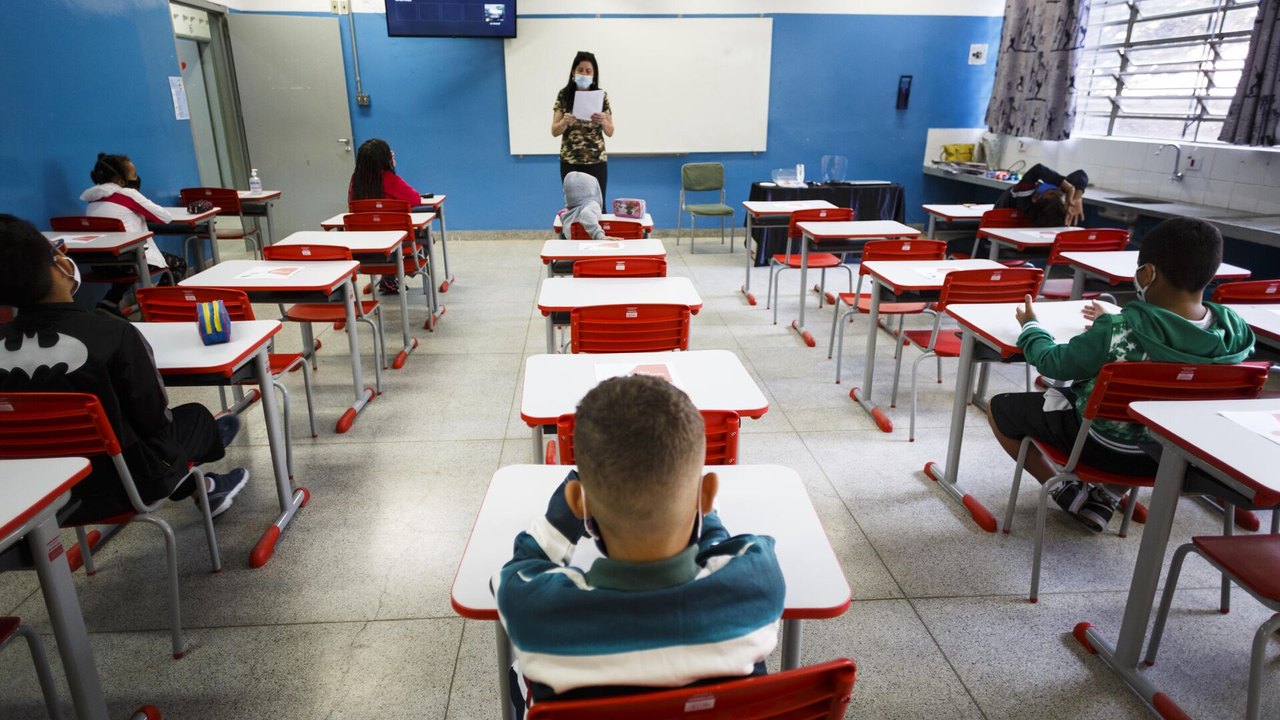 Brasil tem queda na desigualdade em educação, emprego e meio ambiente, aponta relatório do Dieese