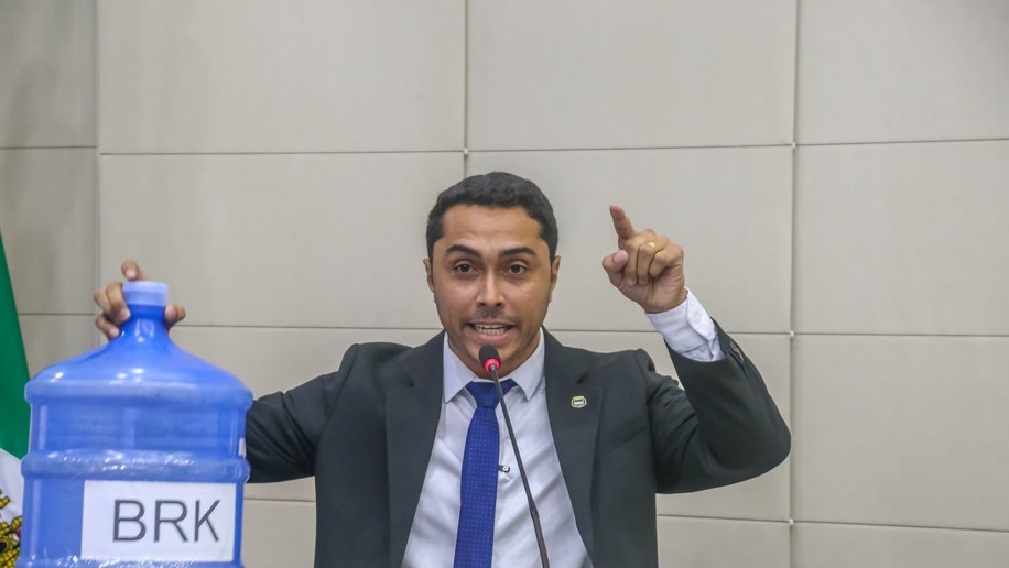 “População não aguenta mais”: Vereador repudia BRK e Equatorial por falhas nos serviços