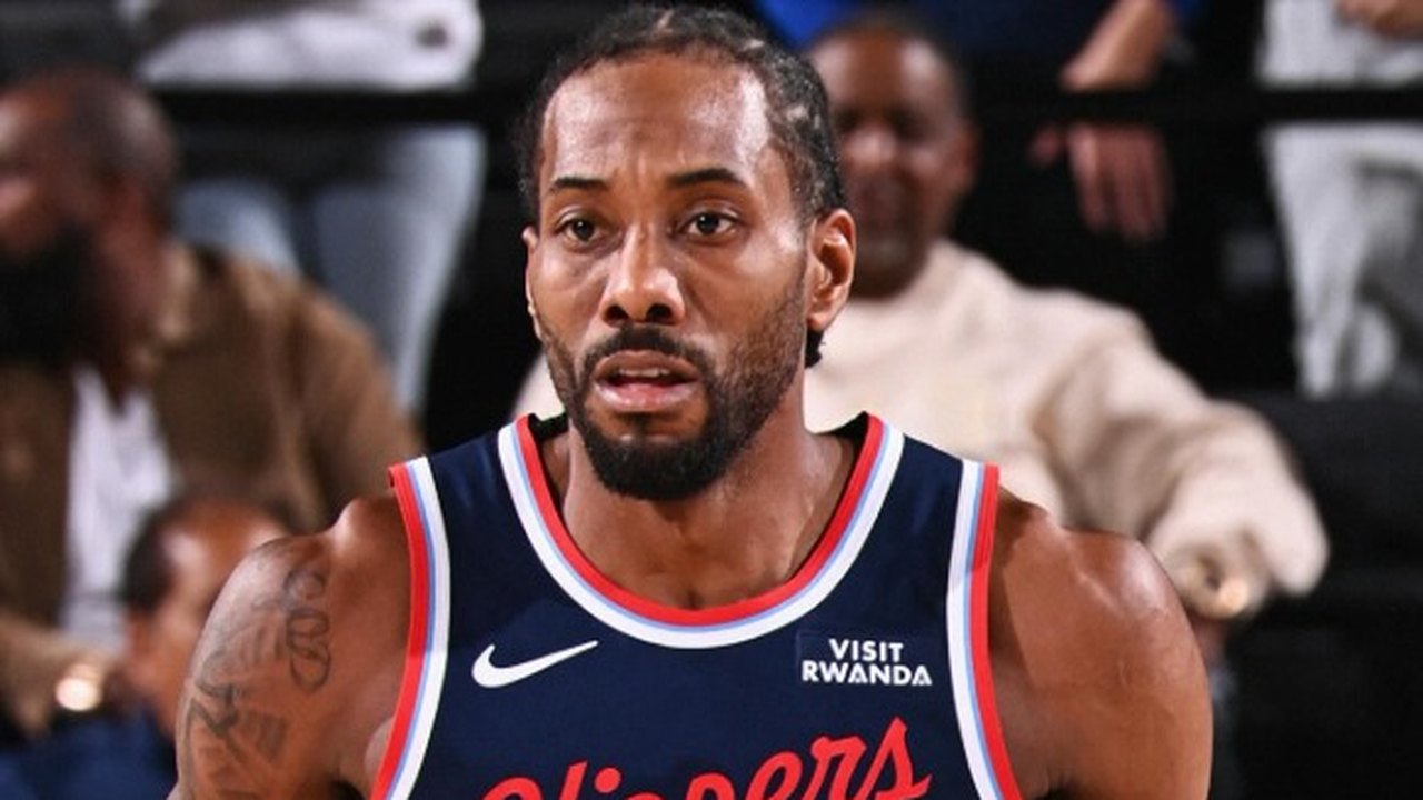 NBA anuncia punições severas ao LA Clippers por violação do teto salarial na contratação de Kawhi Leonard