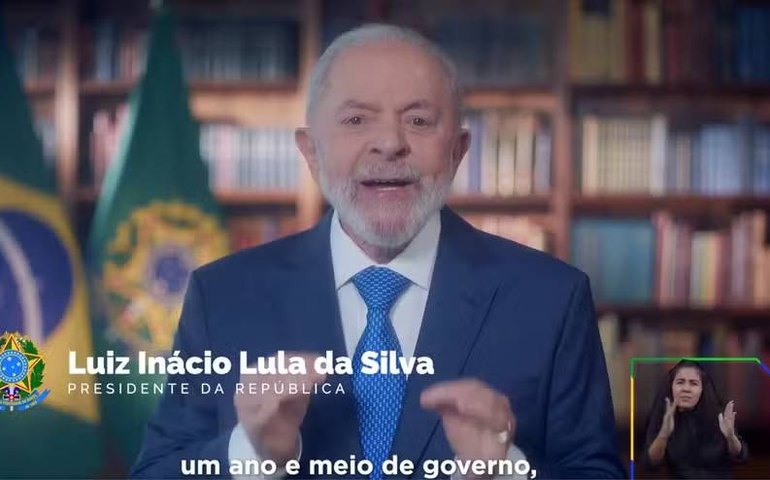 Governo colocará em execução plano de contingência para mitigar tarifaço de Trump, diz Lula