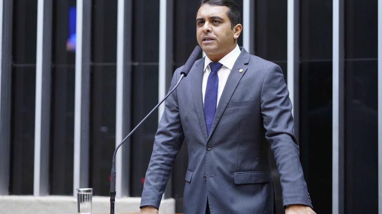 Comissão aprova projeto que altera regras para saque em conta do FGTS